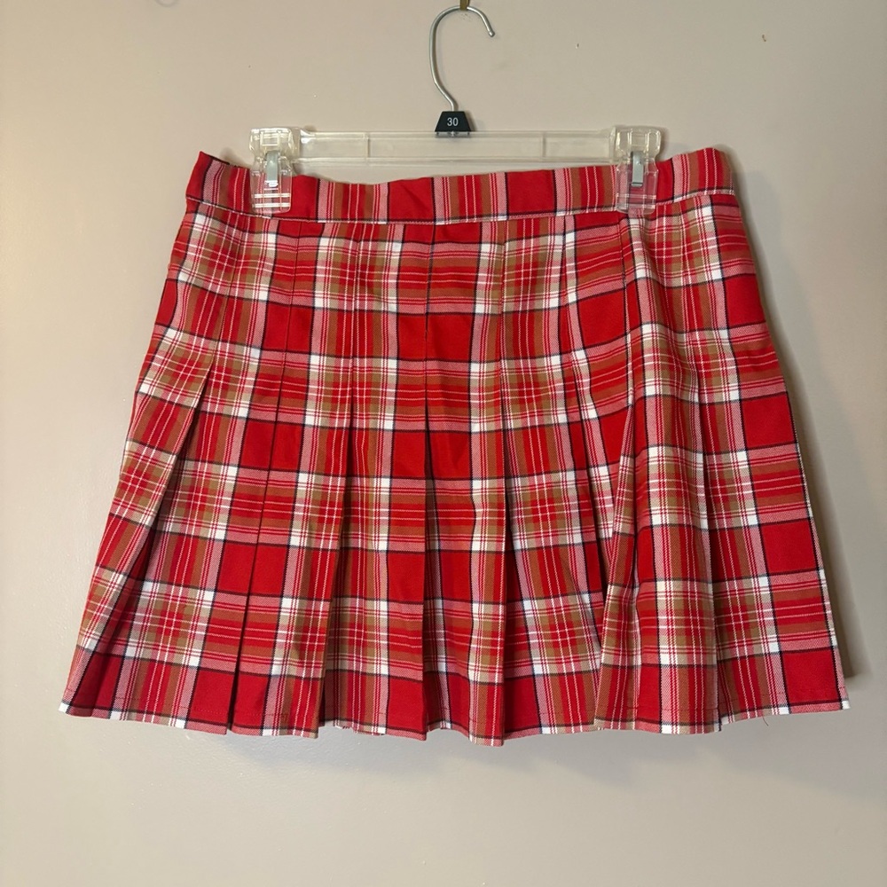 Aerie women’s plaid red skirt pleated short size l